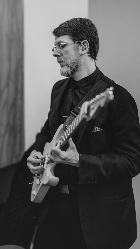 Jason Herrmann lead guitarist for Encore Philadelphia