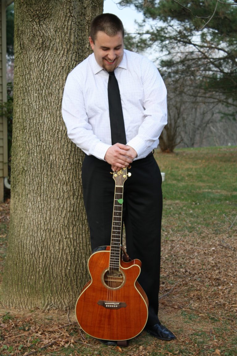 BVTLive! Specialty Guitar Acoustic Andrew Behringer performs Philadelphia Event 