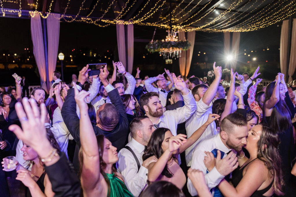 Contact BVTLive! for your Philadelphia Wedding Entertainment