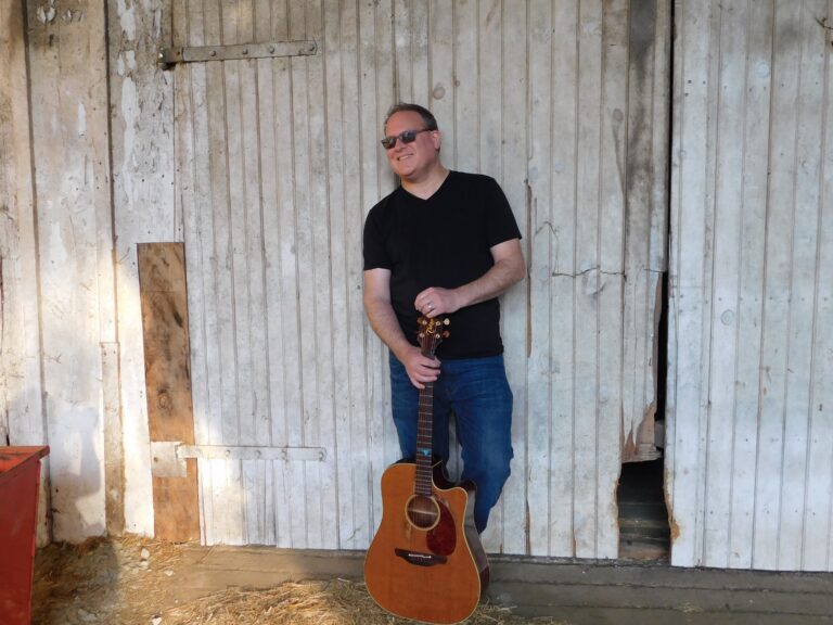 BVTLive! Specialty Act Kevin Burns Solo Acoustic Guitar 