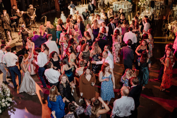 BVTlive! Philly Funk performs Philadelphia wedding with packed dance floor